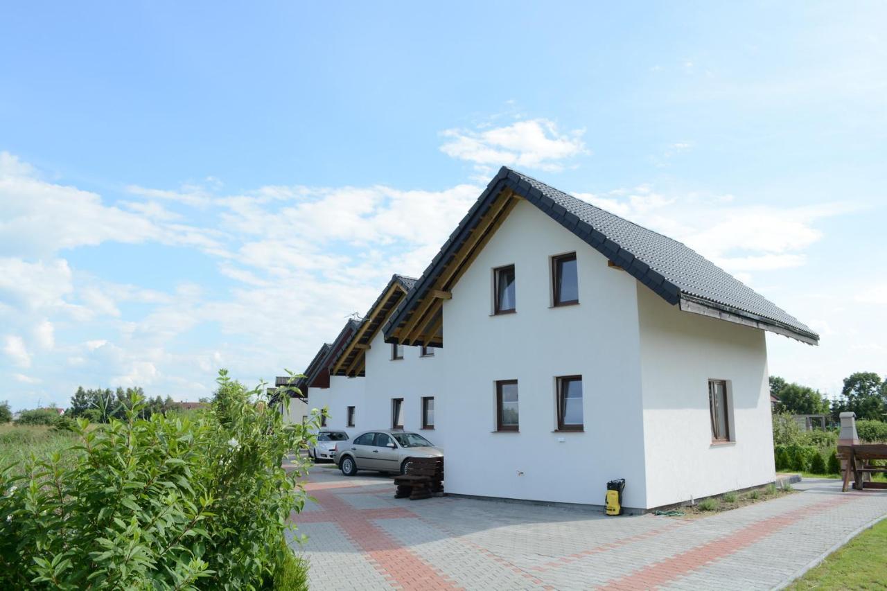 Osrodek Wypoczynkowy Swallow Apartment Grzybowo  Exterior photo
